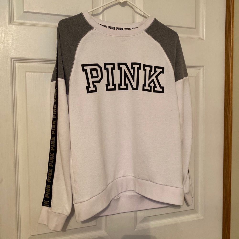 PINK Victoria’s Secret Crewneck Sweatshirt